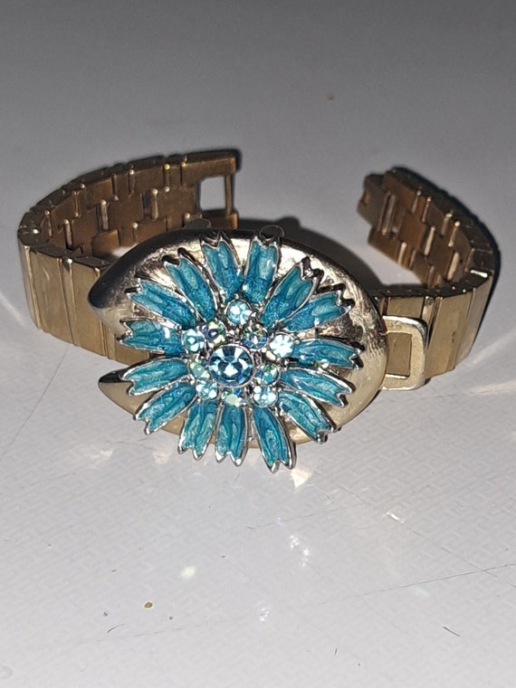 Crystal Flower Bracelet, Blue