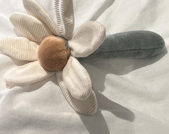 Soft Rattle Daisy-Like: Activity Toy