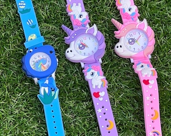 Colourful Synthetic Watch: Trendy Timekeeper with Adjustable Strap