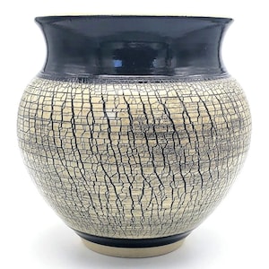 Wide-Rimmed Black Crackle Vase, Modern Ceramic Art