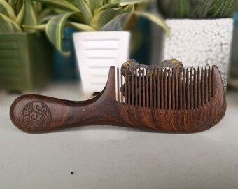 Sandalwood comb hand carved , Wooden Hair Comb Women , Seamless Wood Comb, Pocket Wood Comb 18x5.6x1.3 cm