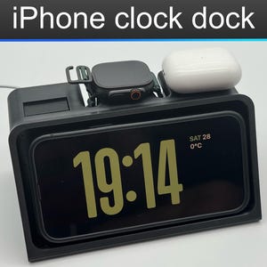 Dock universale da comodino per iPhone con funzione di ricarica per Apple Watch e AirPods. Compatto, elegante e versatile.