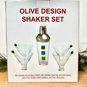 Vintage Martini Shaker Set W Four Glasses, Olive Design, NIB