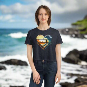 Heart Surfer Women&#39;s Flowy Cropped Tee | O&#39;ahu Surf Company Hawaii Womens Crop Surf Shirt