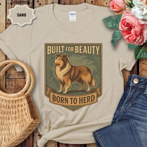 Sheltie Hunde Liebhaber-T-Shirt: Born to Herd Softstyle Tee