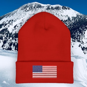 Gorro clásico con puños y bandera estadounidense bordada - Gorro de invierno patriótico bordado de EE. UU. - Gorra unisex con orgullo americano - Regalo para el 4 de julio de EE. UU.