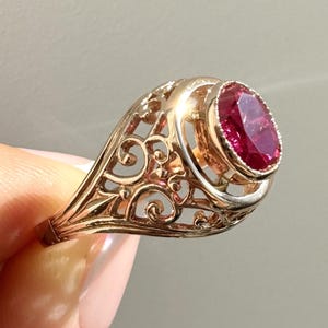 Vintage USSR Rose Gold 583 14K Ring With Synthetic Ruby