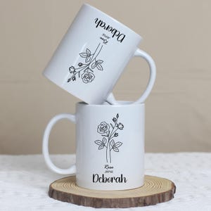 Tasses blanches personnalisées pour naissance, mois de juin, fleur et nom, tasse à café florale personnalisée, cadeau d&#39;anniversaire pour elle, tasse fleur unique pour femme