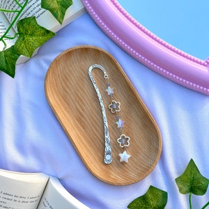 Blue Iridescent Star Bookmark | Handmade | Beaded Bookmark Charm | Aesthetic
