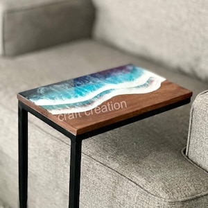 kundenspezifischer Epoxy-Tisch, Beistelltisch, Harztisch, runder Couchtisch, Couchtisch aus Holz, rustikaler Couchtisch, Live-Edge-Tisch, Esstisch