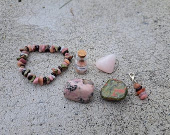 Fertility & Pregnancy: Crystal Intention Set - Happy Family, Love, Feminine Energy, Reproductive Healing, Pregnancy - Mom To Be Gift Set