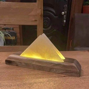 Serviettenhalter aus Holz mit Onyx und LED-Lichtern, Serviettenhalter aus Walnussholz