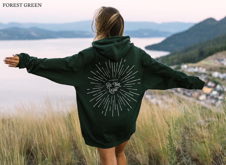 Var ljuset Matteus 5 14 Boho kristen hoodie Gud tröja Jesus hoodie Kristna kläder Kristen streetwear kristen merchandise gåva bild 3