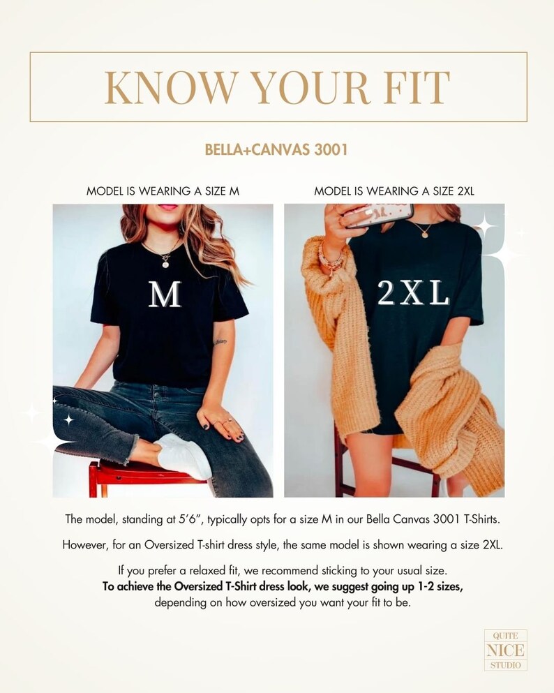 K&ouml;nnte beinhalten: Zwei Models tragen das gleiche schwarze Bella + Canvas 3001 T-Shirt. Das Model links tr&auml;gt Gr&ouml;&szlig;e M und das Model rechts tr&auml;gt Gr&ouml;&szlig;e 2XL. Der Text "KNOW YOUR FIT" befindet sich oben im Bild.