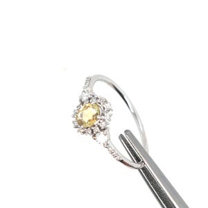Sunshine Yellow Sapphire & Natural White Diamond Ring 18K Gold