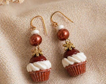 Cupcake Earrings with Pearl & Gold | Handmade Food Jewelry | Cute Dessert Earrings | Kawaii Jewelry | Polymer Clay Gift Idea