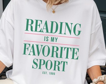 Personalisiertes Bücher Shirt Buchliebhaber Geschenk für Bücherwürmer T-shirt booktrovert Geburtstagsgeschenke Book Club Bookish Merch Retro
