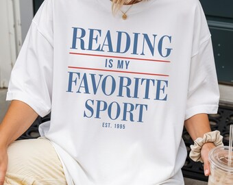 Personalisiertes Bücher Shirt Buchliebhaber Geschenk für Bücherwürmer T-shirt booktrovert Geburtstagsgeschenke Book Club Bookish Merch Retro