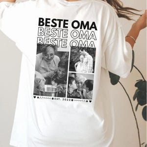 Puede incluir: Camiseta blanca con las palabras "BESTE OMA" repetidas tres veces en negro. Debajo, cuatro fotos en blanco y negro. La camiseta tiene un dise&ntilde;o de coraz&oacute;n y estrella con el texto "EST. 2022".