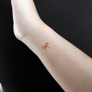 Red Bow Temporary Tattoo (Set of 3)