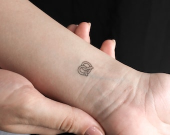 Tiny Pretzel Temporary Tattoo (Set of 3)