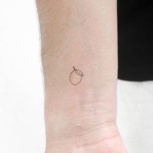 Piccolo tatuaggio temporaneo al limone a linea singola (set di 3)