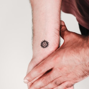 Tatuaje temporal de pentáculo sobrenatural (juego de 3)