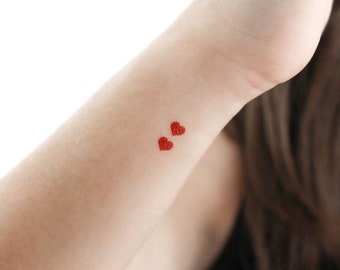 Tatuagem temporária de dois corações vermelhos (conjunto de 3)