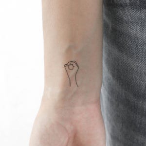 Sign Language O Temporary Tattoo (Set of 3)