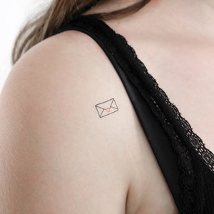 Tatuaje temporal de carta de amor (juego de 3)