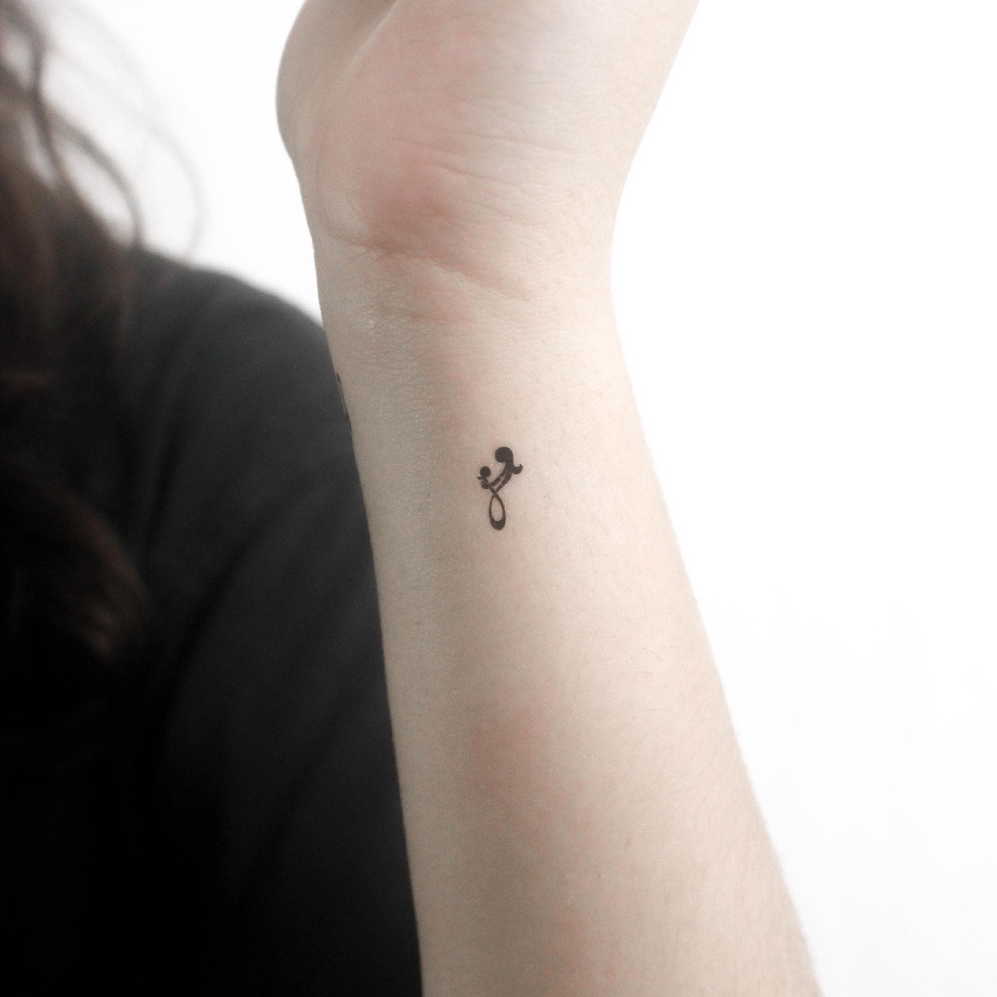 Heartfelt Small Tattoos for Mother and Daughter
