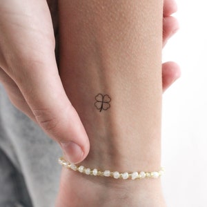 Minimalist Four Leaf Clover Temporary Tattoo (Set of 3)