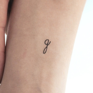 Hailey Bieber G Temporary Tattoo (Set of 3)