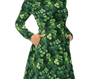 lucky green dress IF YOU'RE LUCKY METALLIC MAXI DRESS IN GREEN – AKIRA main image 0