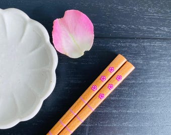 Japanese Sakura Chopsticks - Made in Japan - Wooden Pink Cherry Blossom Chopsticks - Cute Elegant Gift - Japanese Tableware -Gift for Her