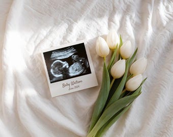 Simple Minimalist Pregnancy Announcement Digital, Spring Summer Gender Neutral Baby Announcement, Editable Social Media Baby Reveal Template