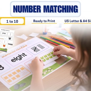 以下が含まれることがあります： 子供が「Number Matching」ワークシートで、カエルのステッカーを数字の8に合わせている様子。ワークシートには1から10までの数字が含まれており、「Ready to Print」と「US Letter & A4 Sizes」の文字があります。