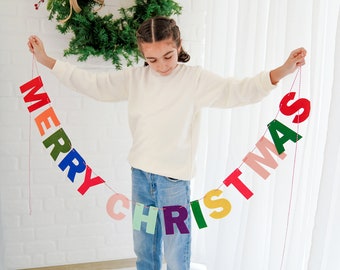 Thick Felt Merry Christmas Garland for Mantle Fireplace. Modern Christmas Decoration. Felt Letter Colorful Christmas Garland for Mantle.