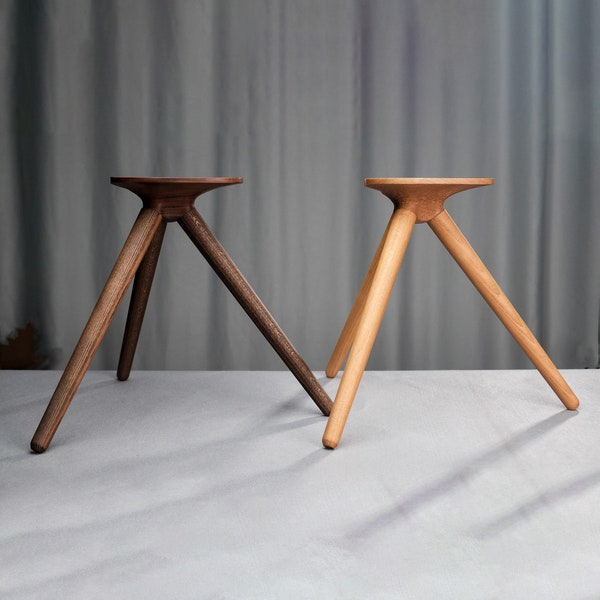 LOOMMA Premium Solid Wood Tripod Stand for Devialet Phantom - Expertly Crafted in Walnut and White Oak for Stability and Style