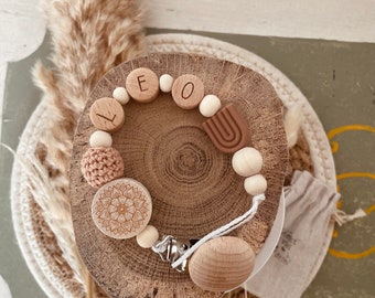 Schnullerkette mit Name Personalisiert Babygeschenk Geschenk Geburt Holzperlen Holzbuchstaben Regenbogen Boho Natur Braun Beige Mandala