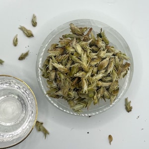Sun Dried White Tea Buds: Wild Pu&#39;erh, High Qi Energy