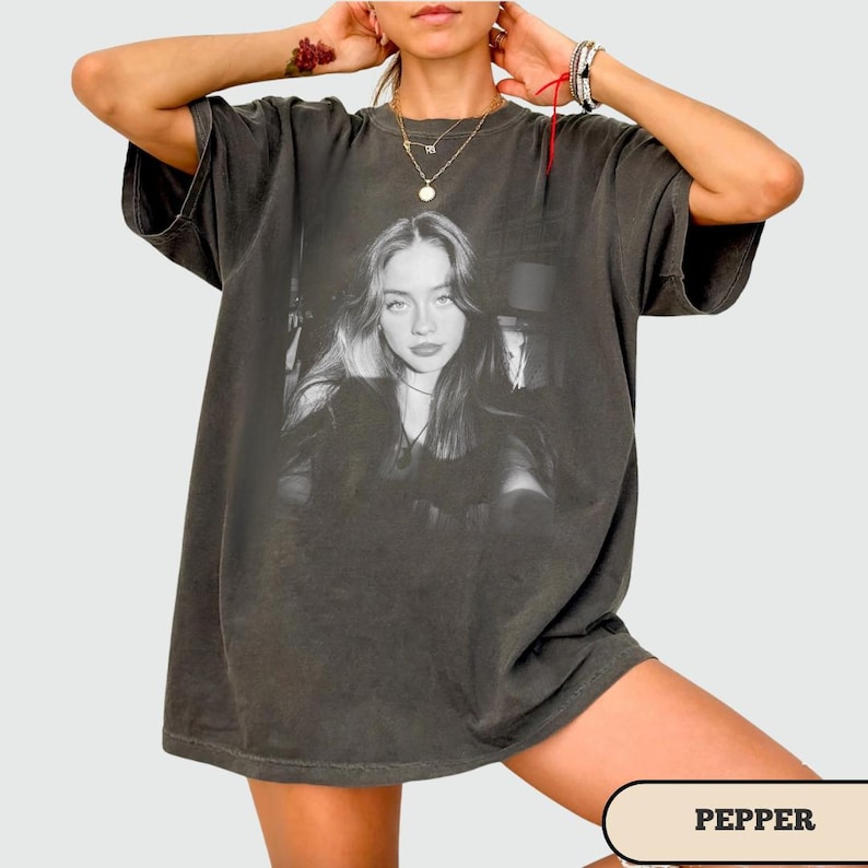 Personnalisez votre chemise avec photo Comfort Colors®, t-shirt avec photo personnalisé, petite amie ou petit ami, téléchargez votre propre image, cadeau photo personnalisé vintage image 1