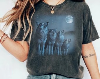Vintage Wolf 90er Grafik Shirt, heulender Wolf Retro Shirt, Nostalgie Unisex Oversize Shirt, 2000er Jahre Natur Mond Shirt, Wolf Mond Shirt, grauer Wolf