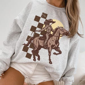 Retro Western Sweatshirt, Vintage Cowgirl Shirt, Retro Rodeo, Country Western Aesthetic Oversized Trendy Cowboy Checkered Crewneck, S-4XL 5X