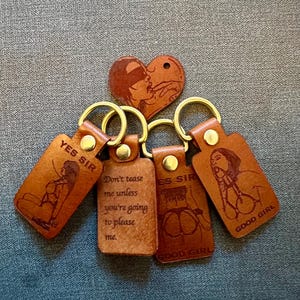 llavero de cuero personalizado