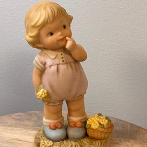 Vintage 1996 Memories of Yesterday You Make My Heart Feel Glad 209880 - Collectible Figurine