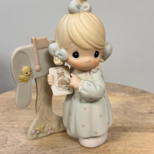Vintage 1990 Precious Moments Sharing The Good News Together C0011 - Collectible Figurine