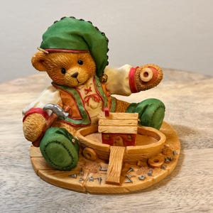 Vintage 1995 Enesco Cherished Teddies Yule 141143 - Collectible Figurine