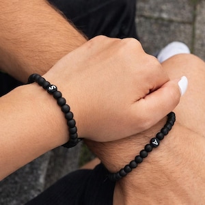 Partnerarmband personalisiert Valentinstag Geschenk Partnerarmänder Namen Buchstaben Perlen Partnerarmband Gravur Onyx Imitation