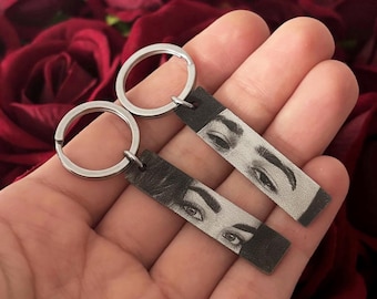 Partner Schlüsselanhänger Augen für Paare in Silber personalisiert - Gravur nach Wunsch Foto Text Valentinstag Geschenk Anhänger